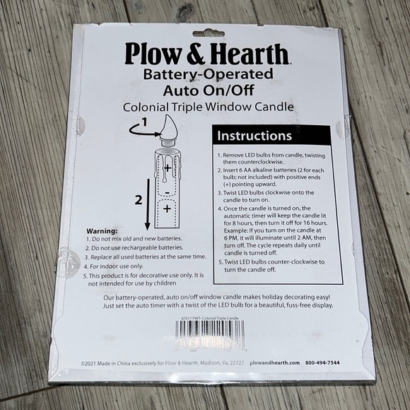 Battery-Operated LED Colonial Window Triple Candle - pewter - Picture 3 of 3